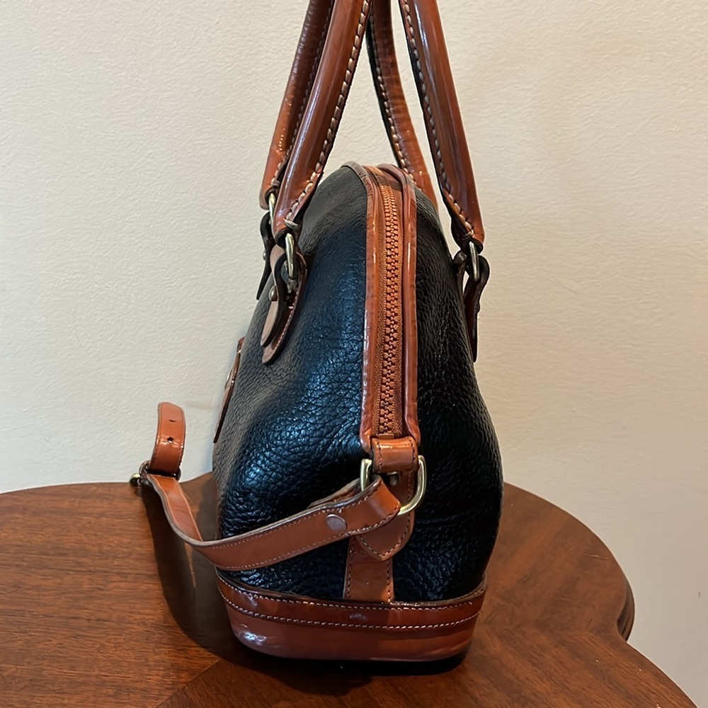 Dooney & Bourke all weather leather inside & out satchel  shoulder bag & Wallet - Picture 7 of 17